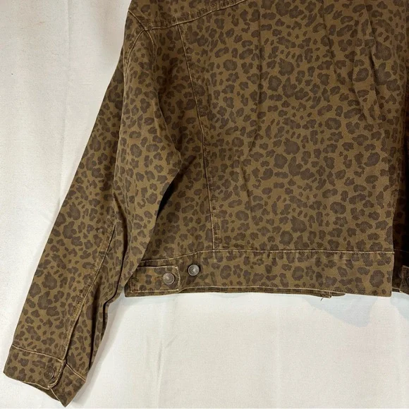 AMERICAN EAGLE Women’s Size XXL Denim Jean Jacket Coat Leopard Print Trucker - Picture 12 of 16